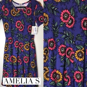 LuLaRoe Size Small Amelia Dress with pockets NWT